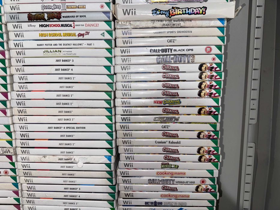 Игри    -   Wii , Wii DS