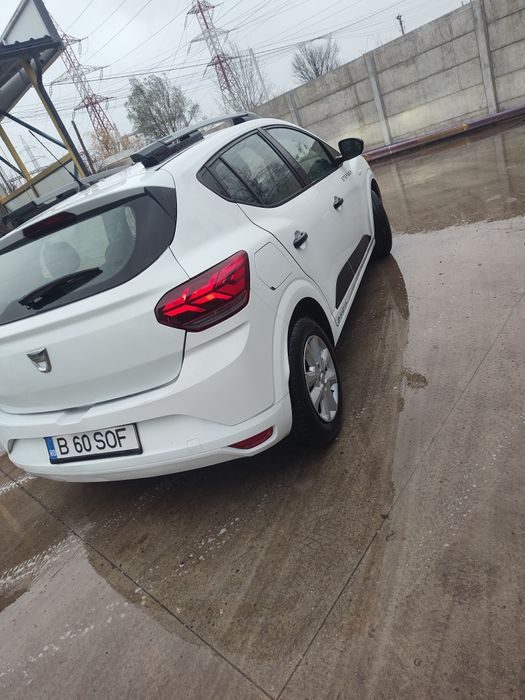 Vând Dacia Sandero 2021