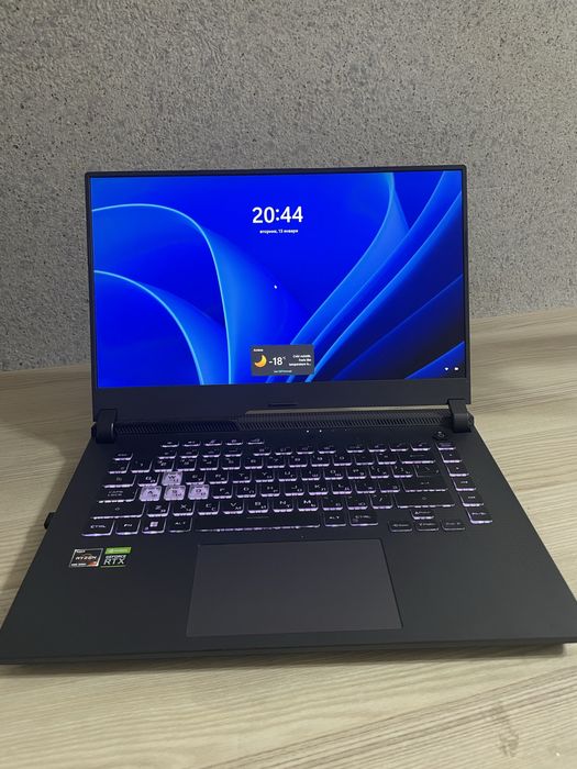 ASUS Rog strix G15 RTX3060+Ryzen7