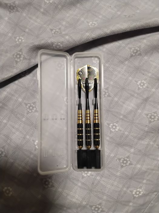 Стрели за дартс нови