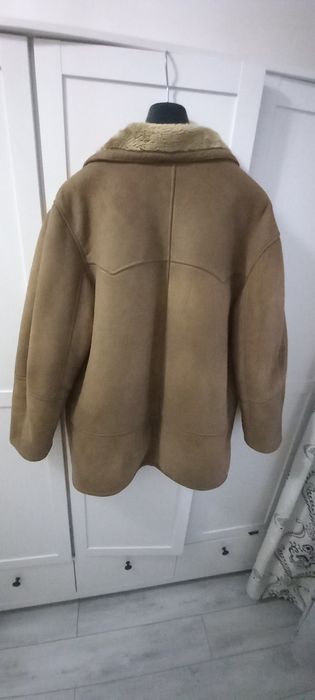 Cojoc piele intoarsa