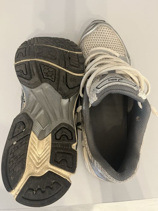 Asics silver black