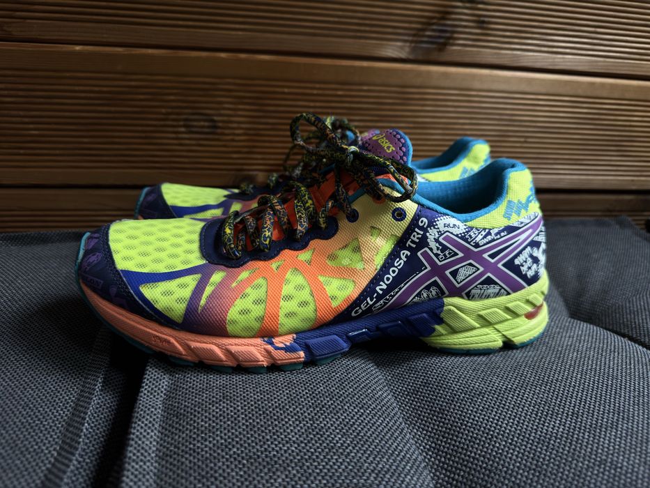 Оригинални дамски/мъжки маратонки Asics GEL-Noosa Tri 9 (Размер 40 / 25.25 см)
