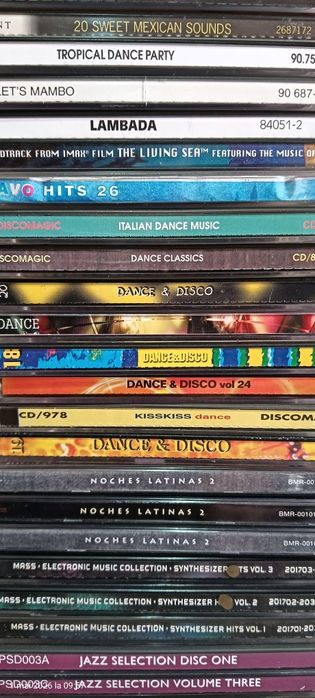 Cd uri audio diferiți interpreti