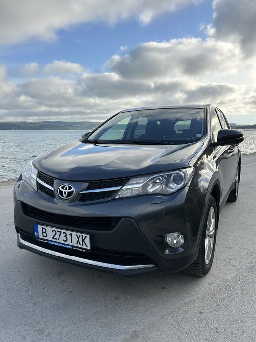 Toyota Rav4 2.2 АВТОМАТ 4х4