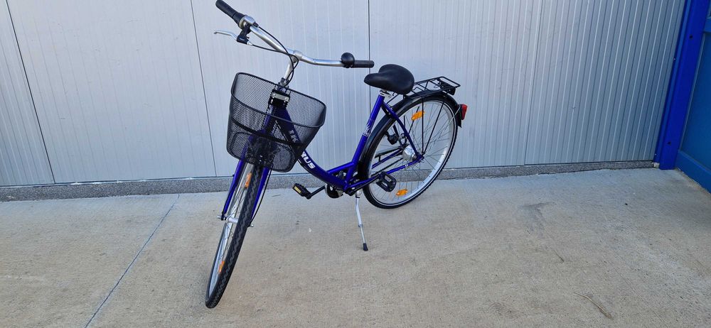 Дамски велосипед с кошница IKARUS колело 28"