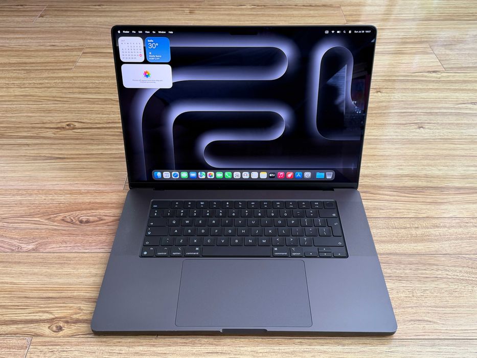 MacBook Pro 16`M4 Pro/14 CPU/20 GPU/24GB RAM/512GB SSD/1 Година Гаранция/Батерия 100% — миниатюра 2