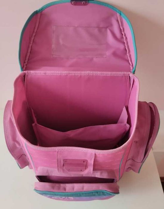 ученическа раница и несесери HERLITZ