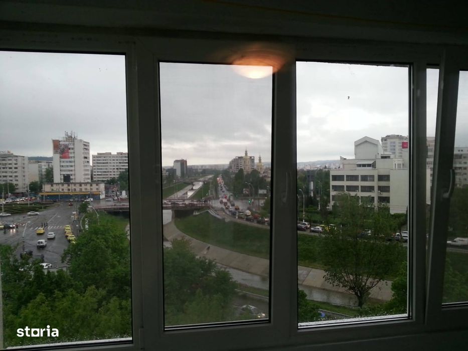 Apartament 2 Camere Decomandat – Podu Roș, Centrală Proprie