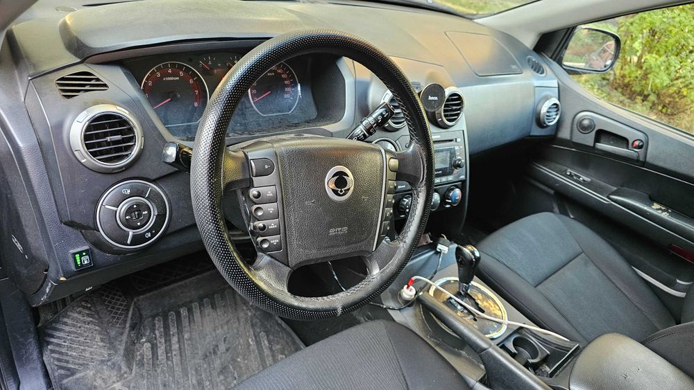 Продам SsangYong Nomad, 2014 г.