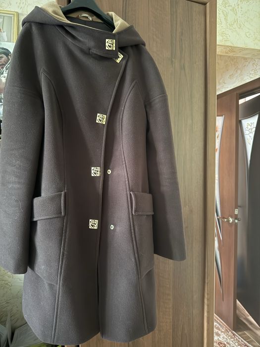 Пальто осеннее коричневое