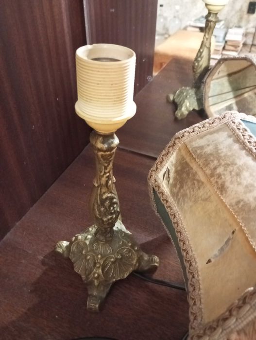 Разнообразни  нощни лампи