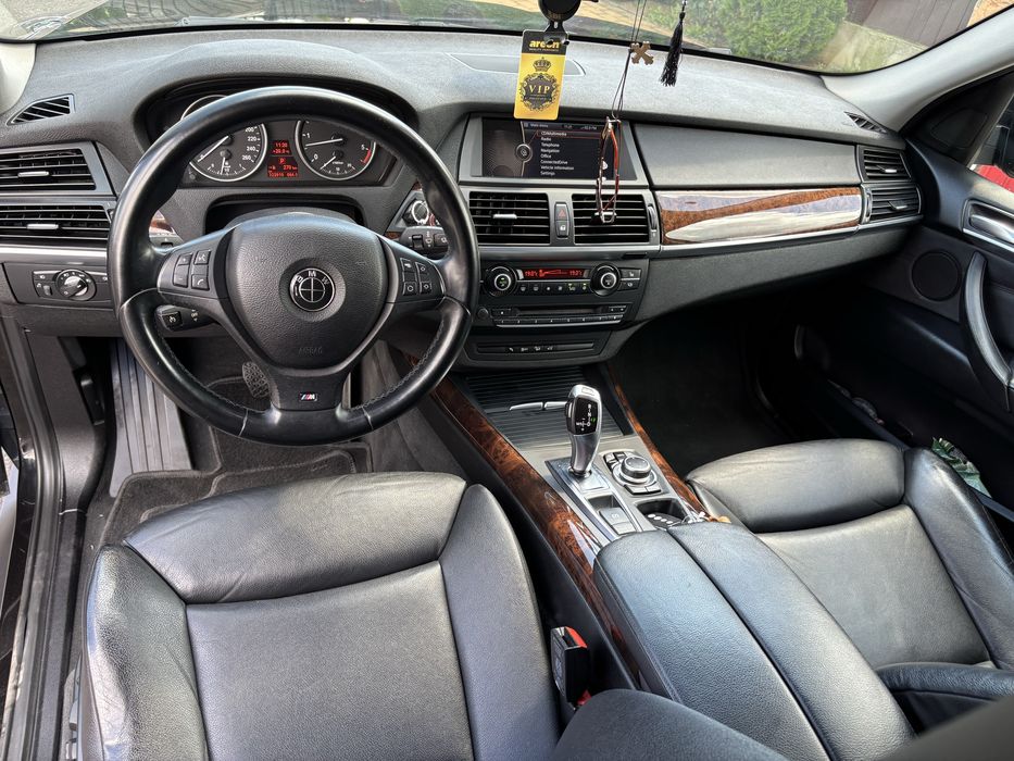 Bmw x5 e70 306 cp