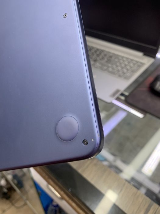 Macbook neo a18pro 8/256 gb