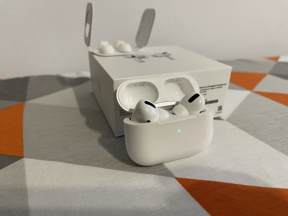 Căști wireless Apple AirPods Pro 1