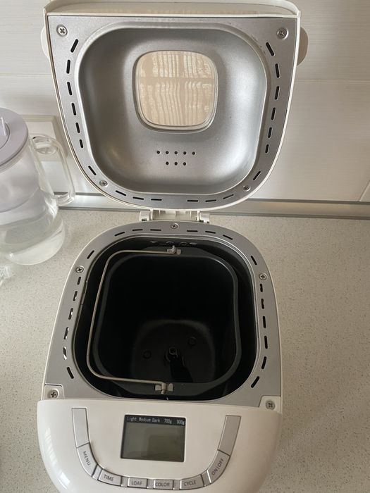 Masina de copt paine GORENJE, 15 programe, 550W, alb