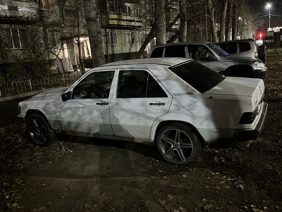 Продам мерседе 190