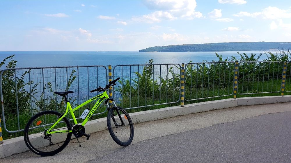Велосипед BTWIN Rockrider  26" - като нов! Първи собственик, на едва 250 км