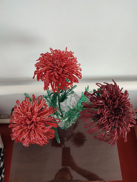 Цветы из бисера hand made