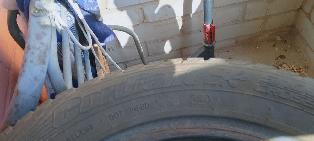 Продам зимнею резину