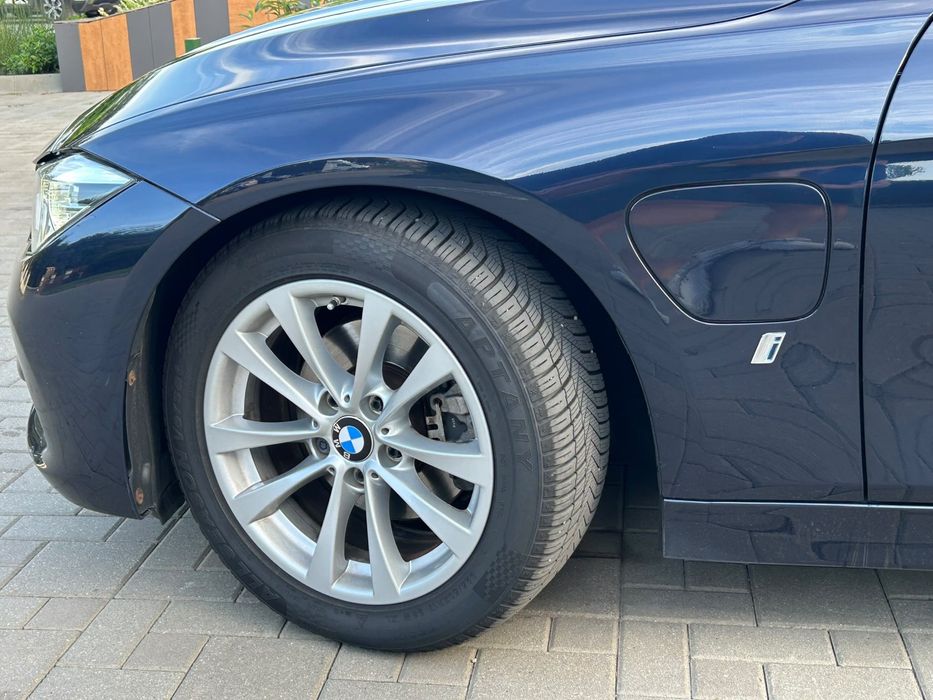 Bmw 330e Luxury Line
