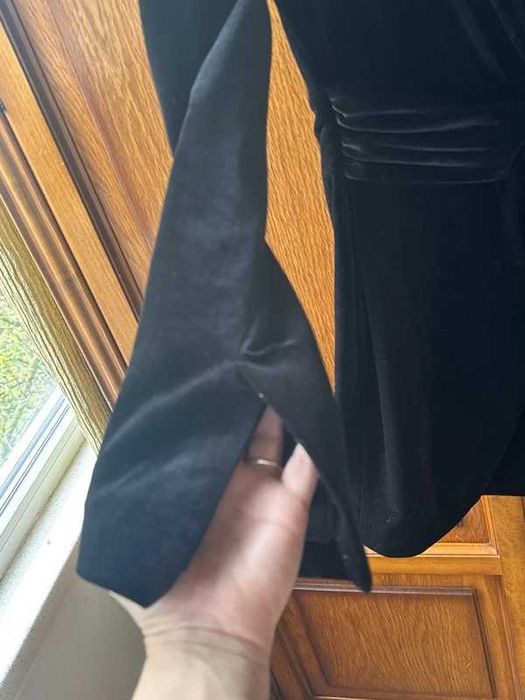 Rochie tip sacou din catifea – Zara – mărime M