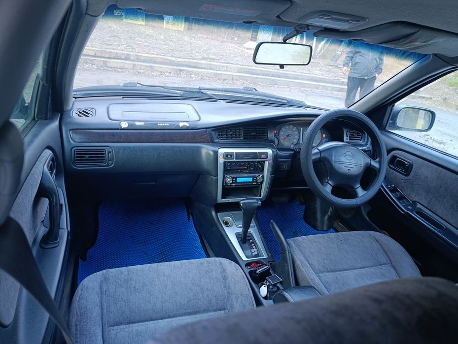 Nissan Bluebird 1998г