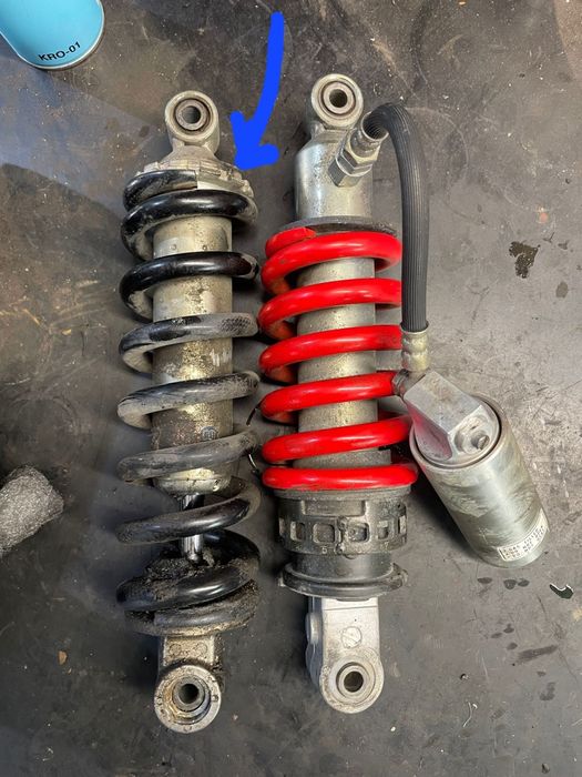 Suspensie completa Showa MDE-003 reconditionata