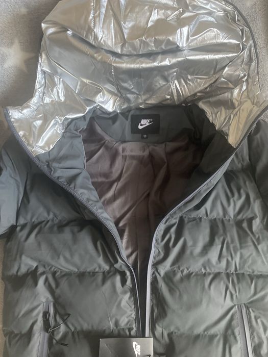 Новая куртка продам