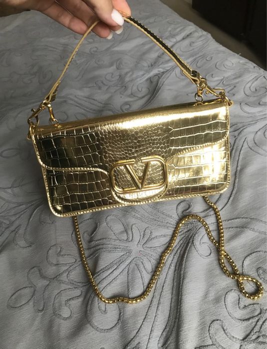 Продам клатч сумку