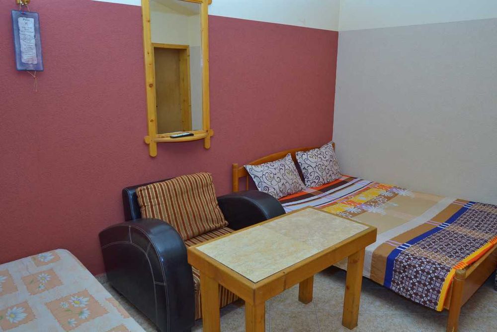 Дава се под наем Едностаен апартамент в с. Брестник, Област Пловдив - 30 кв.м за 300 € - Снимка #15