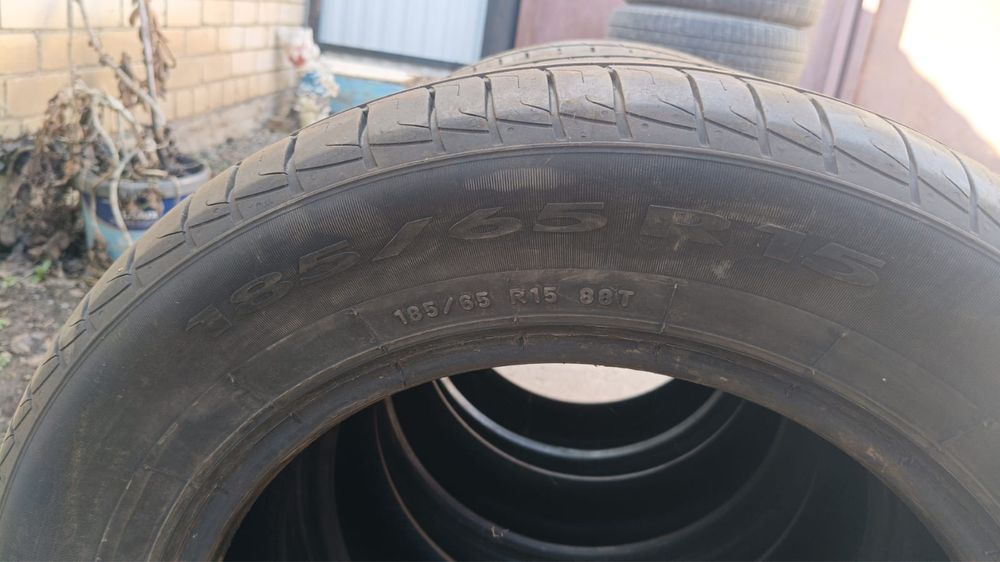 Продам Шины R 185/65 r15