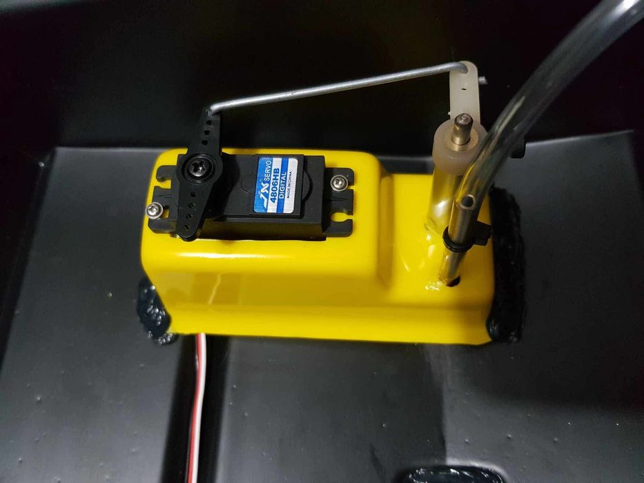 Navomodel sonar lucky si autopilot