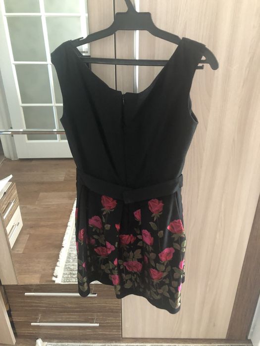 Продам платья