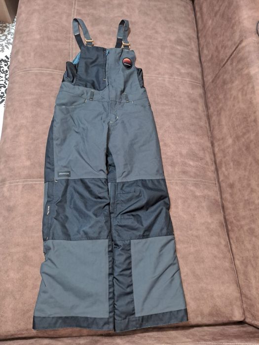 Geaca si pantaloni ski  baiat 10 ani