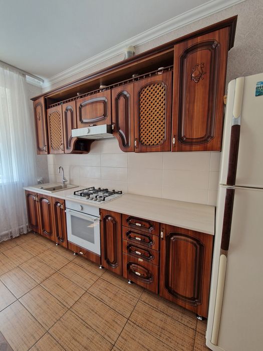 Продам кухонный гарнитур