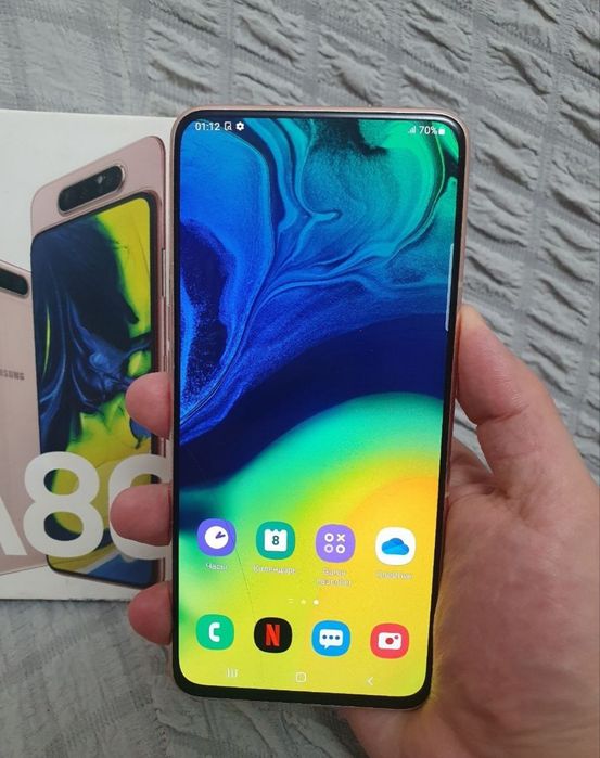 Samsung Galaxy A80 8/128GB Gold Flagman Igravoy Karobka Holati Yaxshi