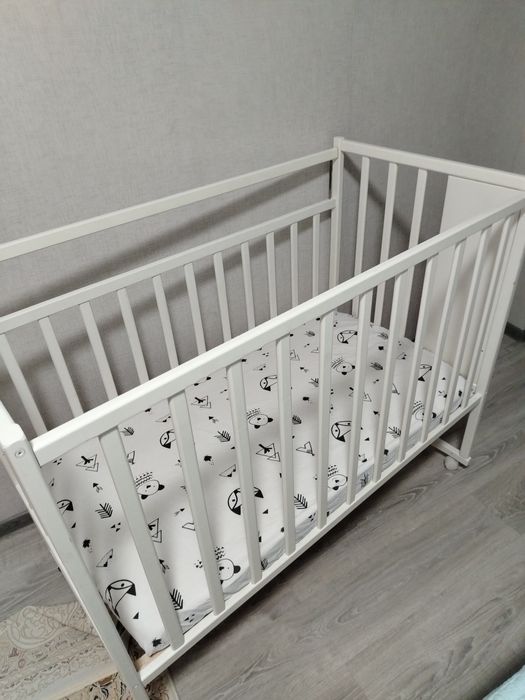 Манеж детский на колесах