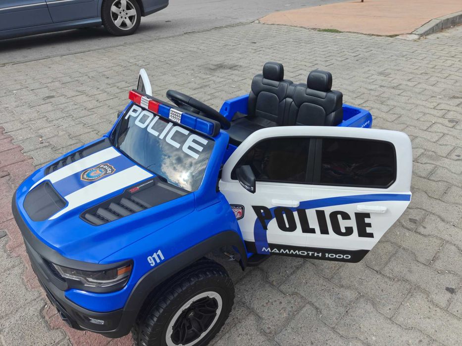 RAM Акумулаторен джип Mammoth POLICE