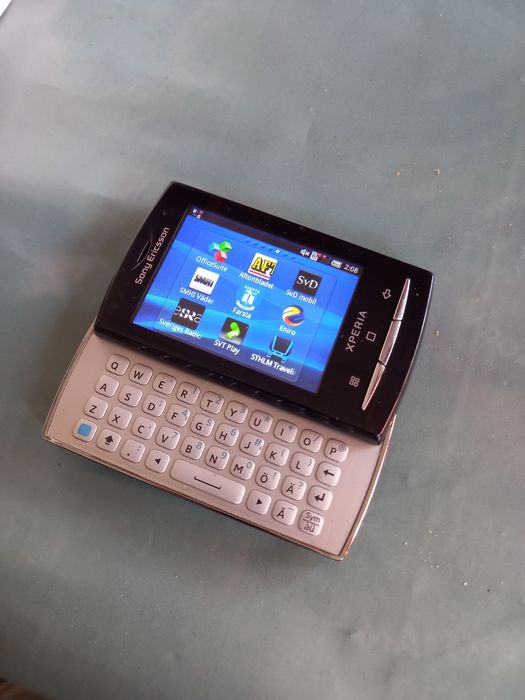 Vând telefon Sony Ericsson Xperia pt Colecționari / Pasionați sau Pies