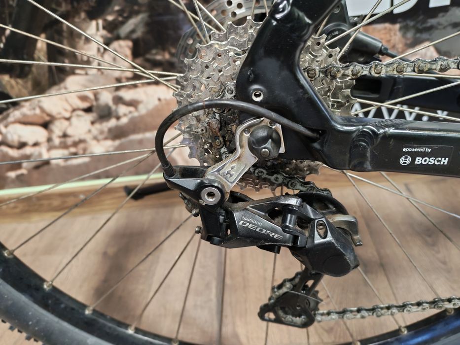 Електрически велосипед Cube