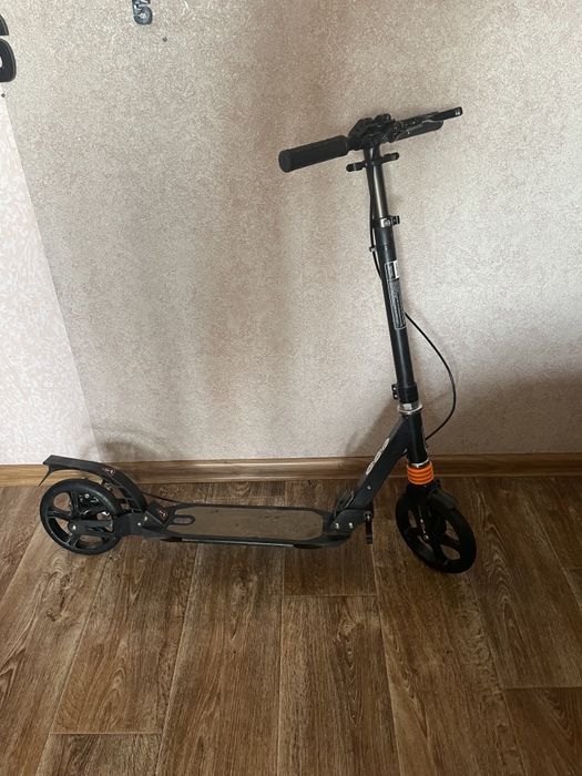 Самокат детский.