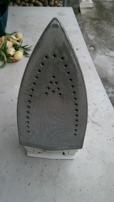 утюг нерабочий Tefal.ishlamaydigan dazmol
ishlamaydigan