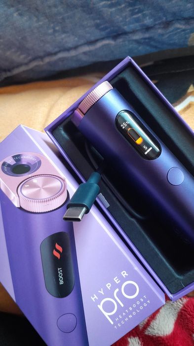 Vând aparat GLO Hiper Pro,folosit decat pentru 3 pachete de tigari