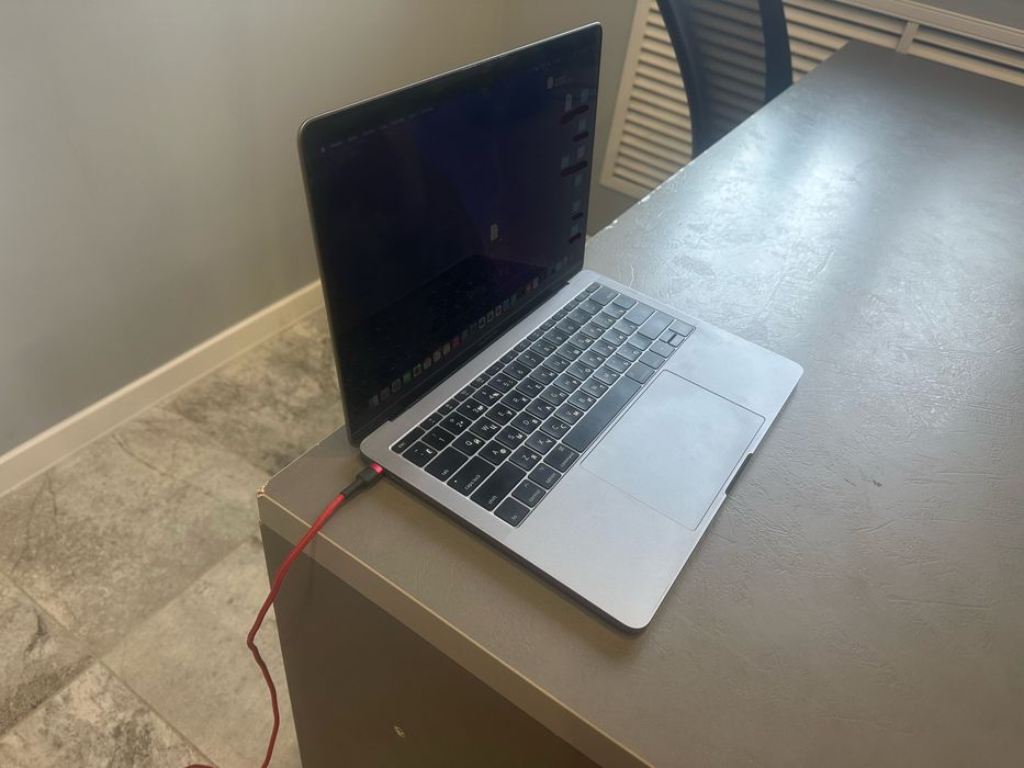 Macbook Pro 13 (2017г) 512gb