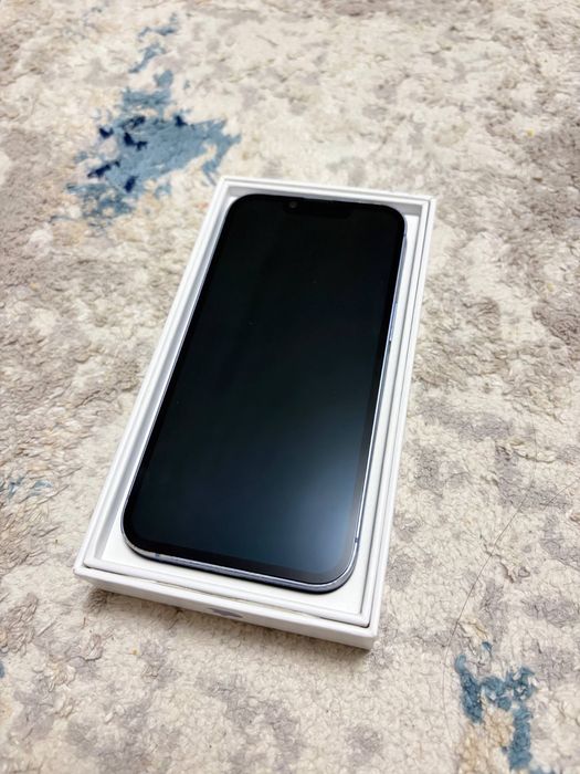 iPhone 14 Blue