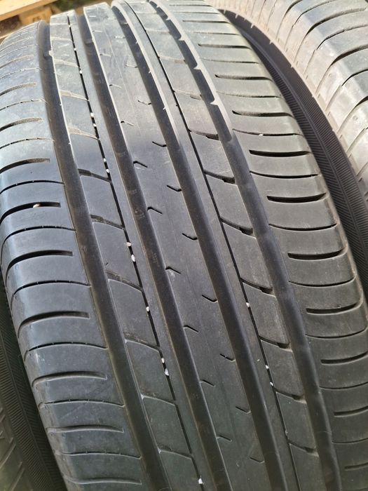 4 Anvelope de vară  225 65 r17 Yokohama