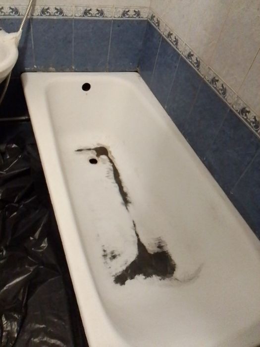 Remont vanna eski vannani oppoq qilib yangi holatiga keltiramiz
