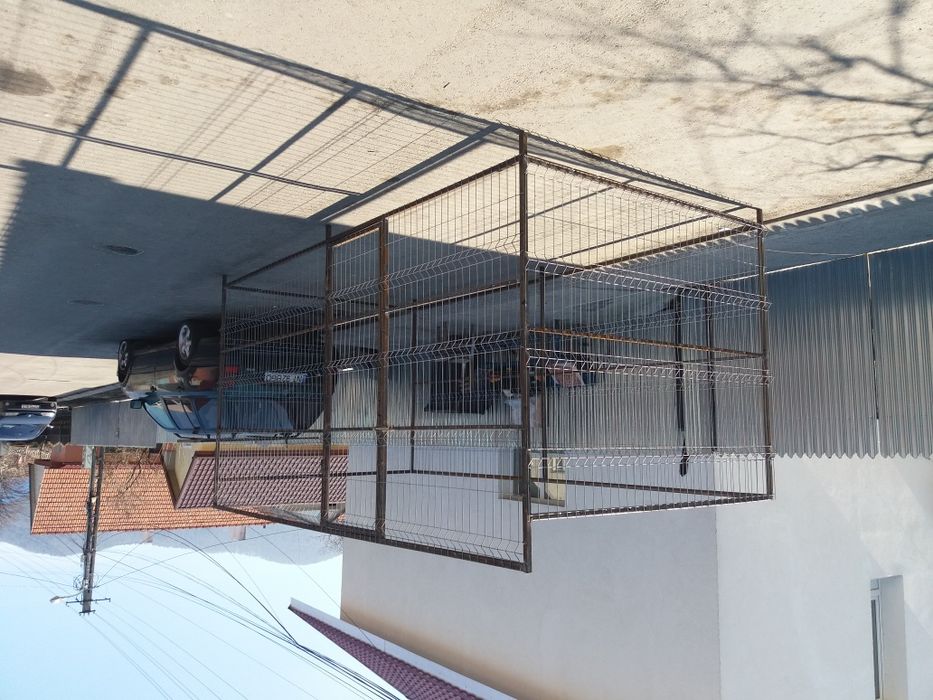 Vand țarca pentru câini după cererea clientului