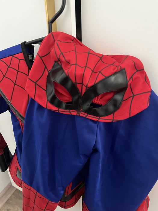 Продам костюм человек паука